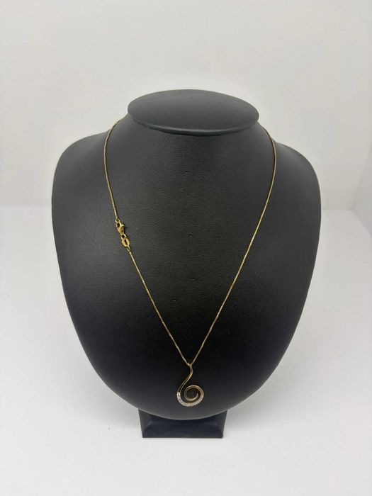 (AG41) Colier aur, 18k B8222 Certificat de garantie