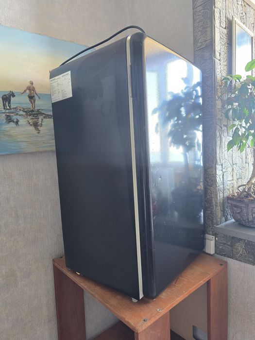 Холодильник стиль "Ретро" мини продам