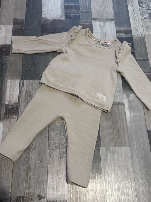 Calvin Klein Zara Mayoral Obaibi Next Дрешки за момиче 6 -9 м