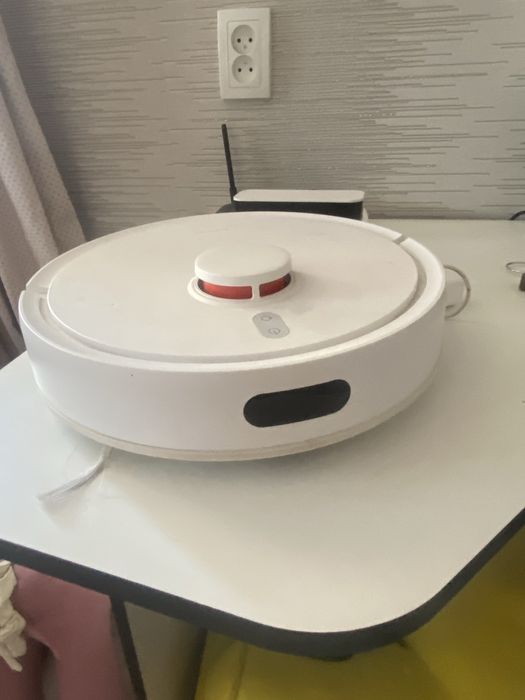 Робот пылесос работает от вайфай