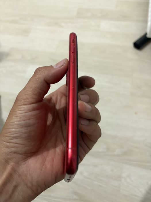 iPhone 11 продам