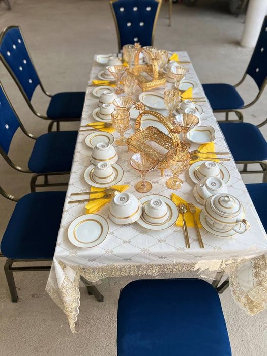 Стол стул.Идишлар ижарага берилади.