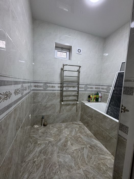 Продам свою кваритиру с новым евро ремонтом под ключ!