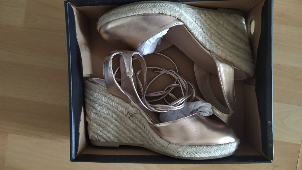 Сандали еспадрили