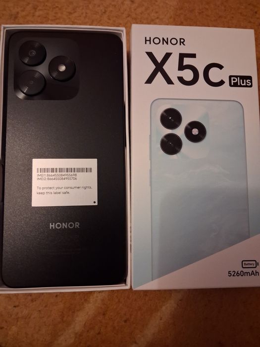 Vând Honor x5c Plus.