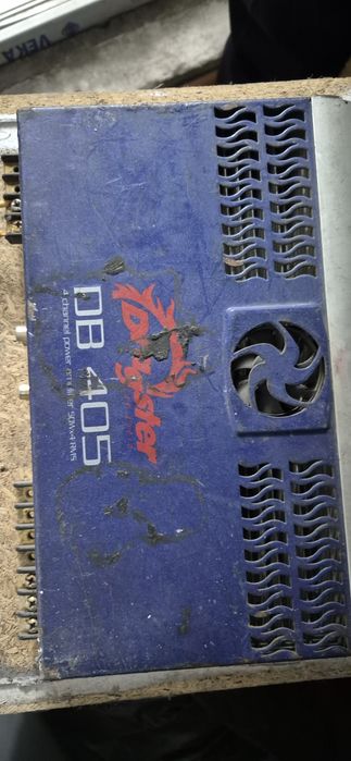 Продам сабвуфер с усилителем.