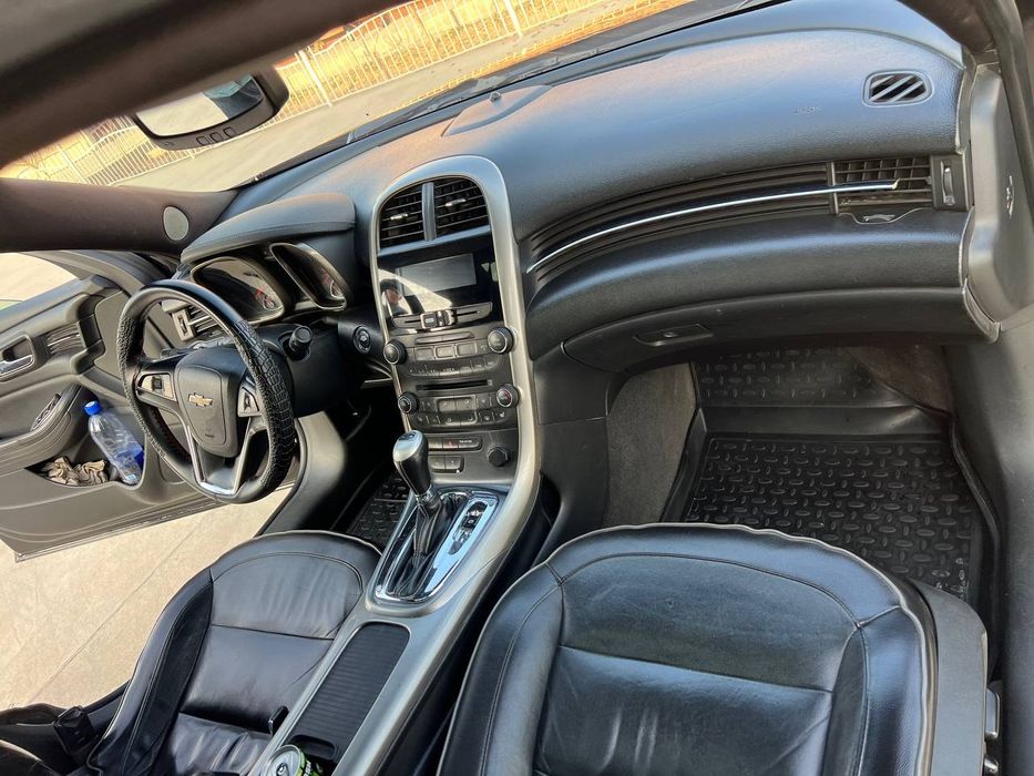 малибу 2012 афтамат. срочна