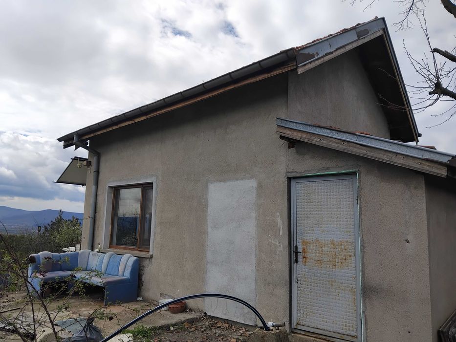 Продава се Къща в Казанлък - 54 кв.м за 926 €/кв.м - Снимка #1