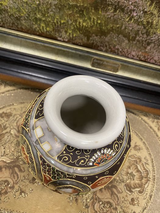 Японска порцеланова ваза Satsuma стил маркировка Япония 1950-1960