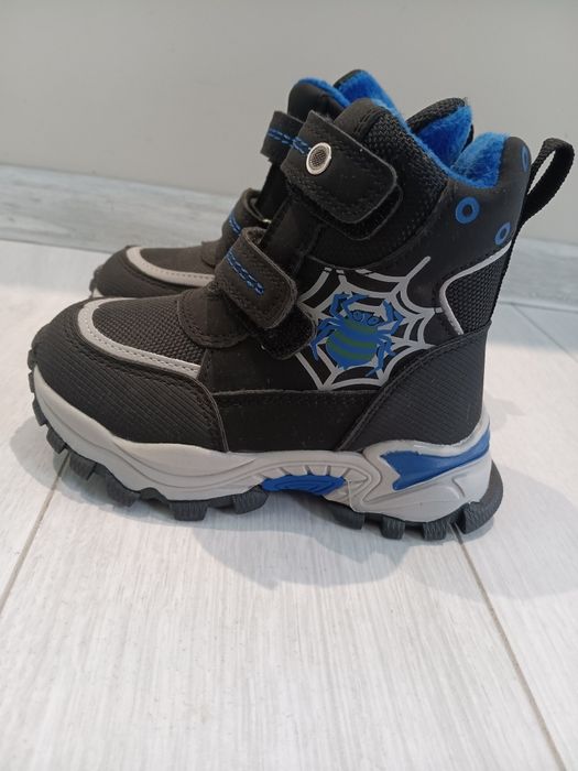 Детски ботуши 24 номер Нови