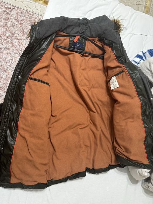 Продам зимнюю куртку утепленную (б/у)