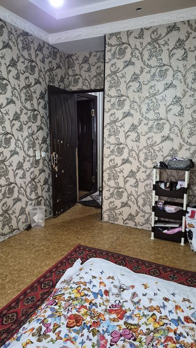 Продаётся 3 ком квартира в Чирчике