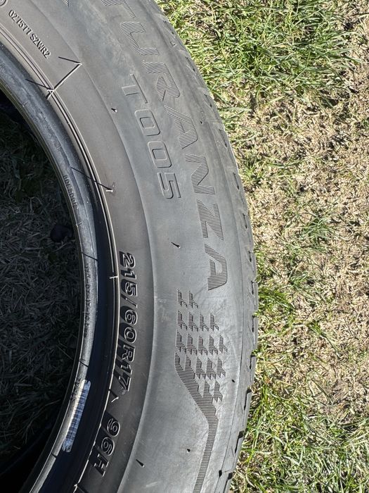 Cauciucuri Duster Juke Kona Bridgestone 215-60-17