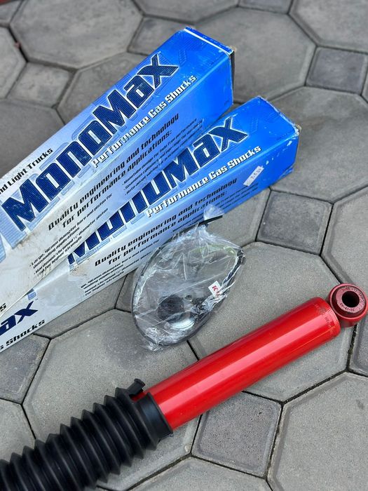 Усилинные амортизаторы на Прадо 95