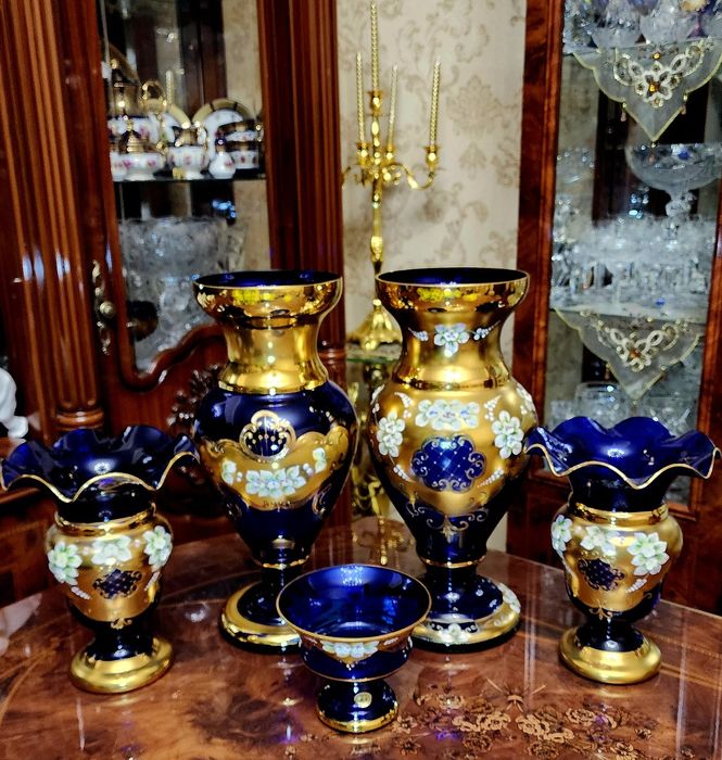 Богемия. Большие шикарные вазы. Дёшево !