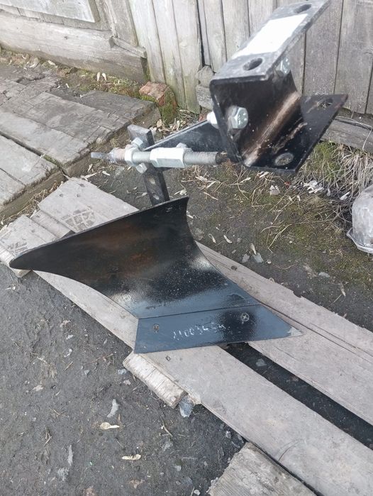 Плуг новый цена 50000