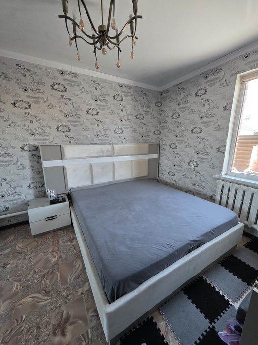 Продам кровать 180 на 200