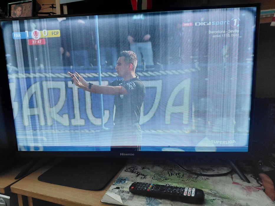 Vand LCD Hisense defect