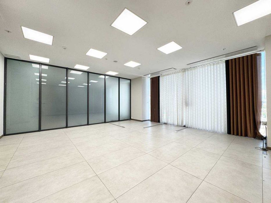 Аренда помещения 1200м2 8-9 этаж 1линия цент города Ц5 Юнусабадский р