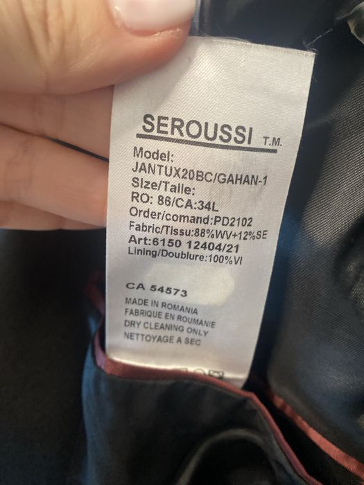 Sacou Seroussi visiniu inchis,marimea S purtat o singura data