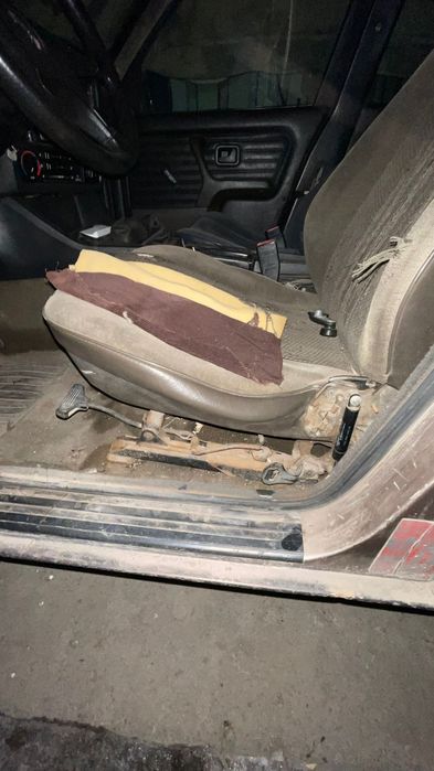 Сидушки bmw Е30 седан