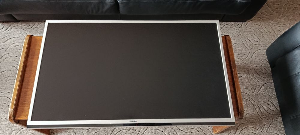 Телевизор TOSHIBA