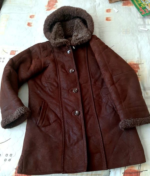 Стилен шлифер и дебел кожух с качулка