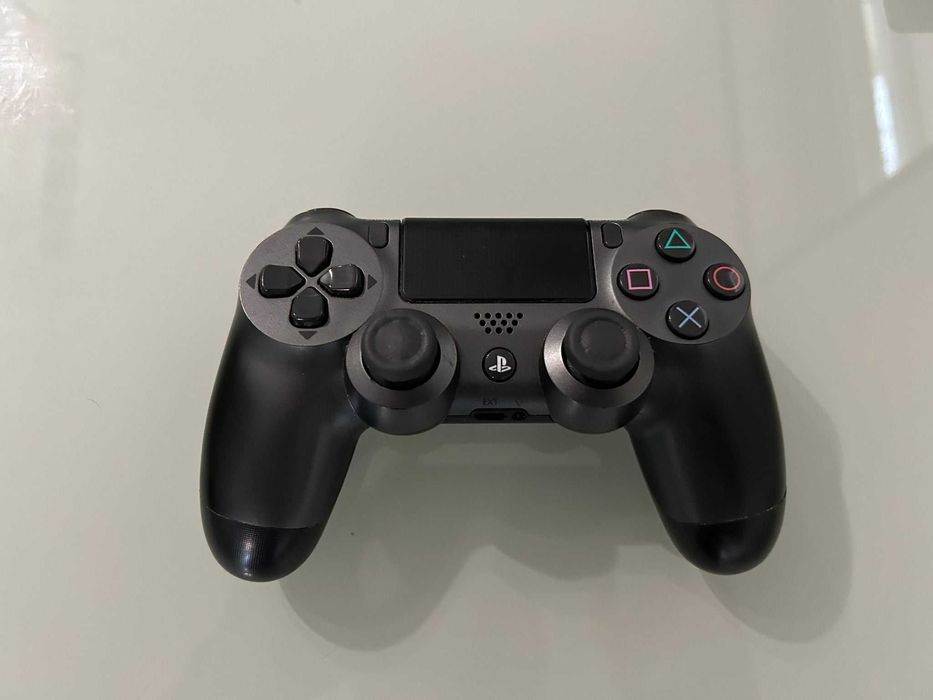 Consola SONY PlayStation 4 Pro, 1TB, Jet Black + joc FIFA20