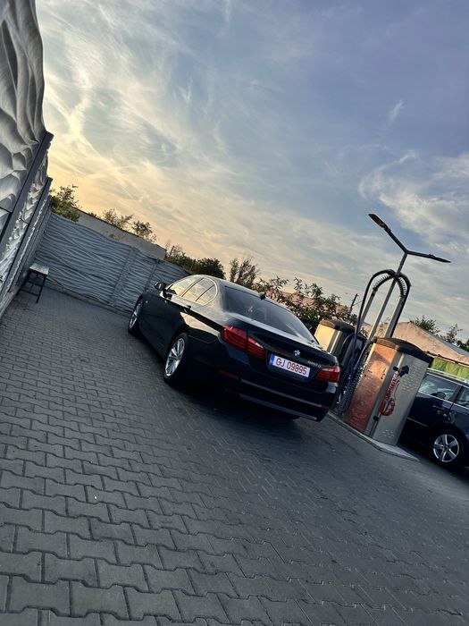 Bmw f10 520d manual 2012