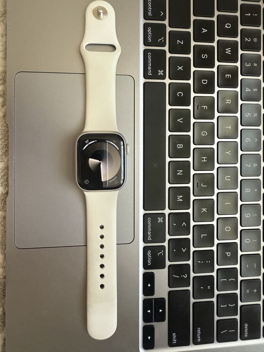 Apple Watch Series 8, 41 mm