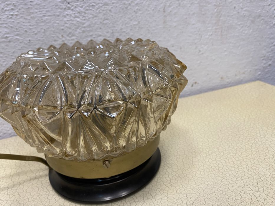 Немска настолна винтидж лампа с крисален плафон
