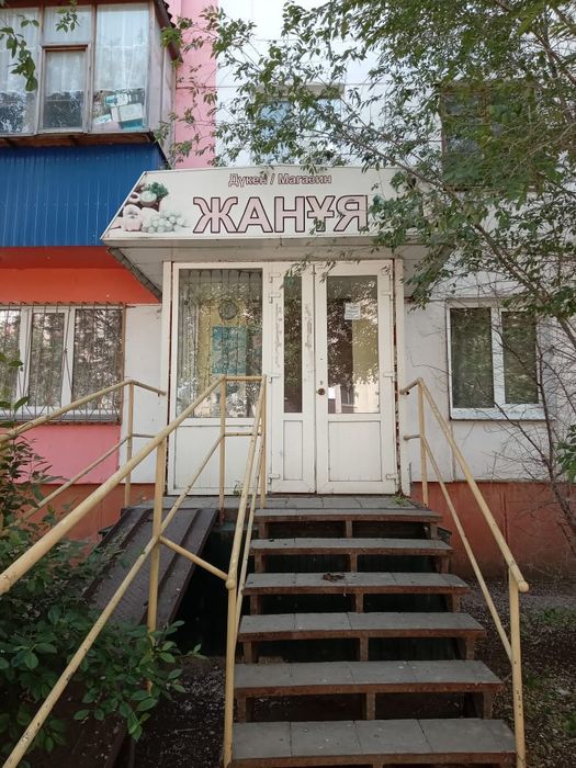 Продам магазин срочно  в 4мкр