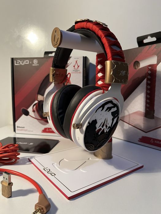 Гейминг слушалки Lexip - Assassin's Creed Shadows, безжични със стойка