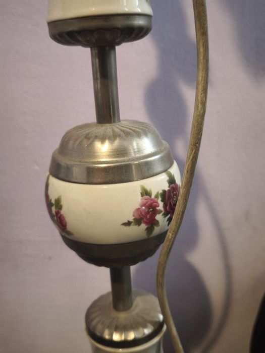 Старинна лампа с керамика