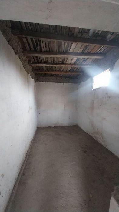 Ховли уй 2 беш болада.Заказерно.