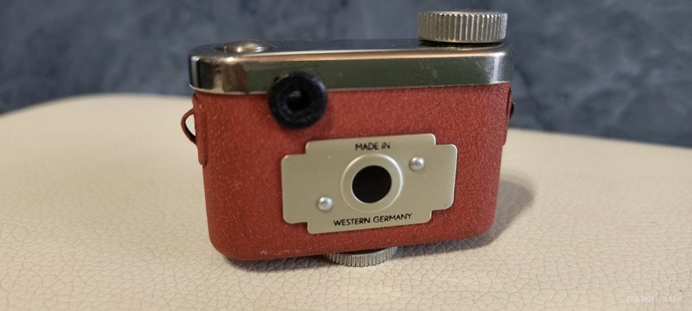 Много рядък супер мини фотоапарат Walt Disney/ Mickey Mouse