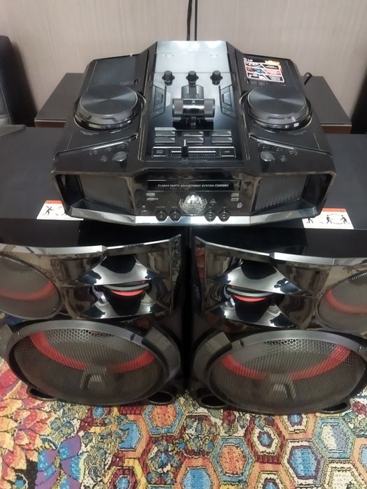 Продается акустическая система  LG CM 9960 в отличном состоянии