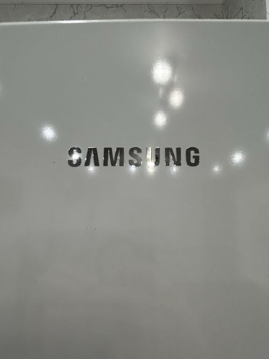 Продам холодильник в идальном состоянии.