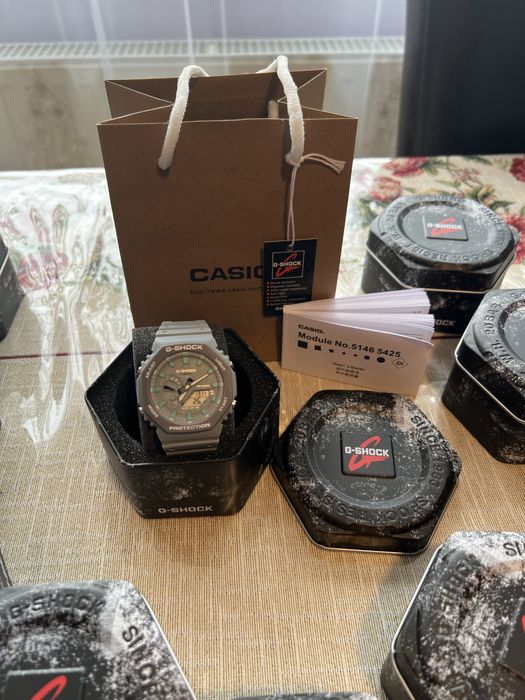 Ceas Casio G-Shock GA-2100P-8A gri