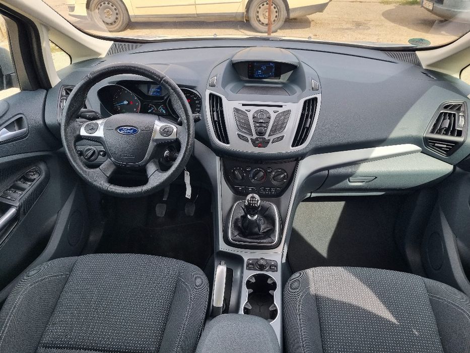 Ford C max 1.0  benzină ecoboost  125 Cp Euro 5