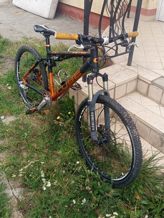 !! URGENT!!Bicicleta CUBE ams 100 full suspension