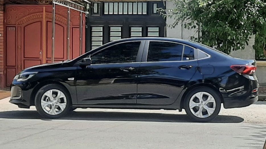 Chevrolet Onix 2023