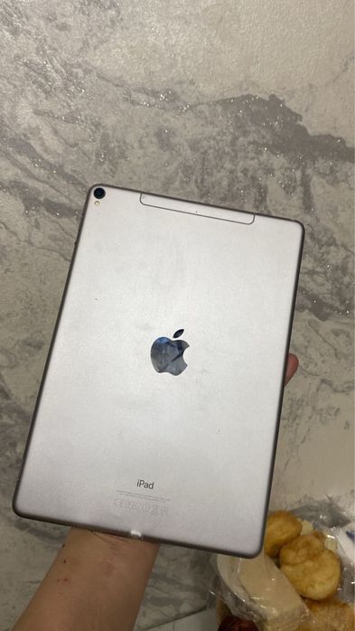 Ipad pro 10.5 продам
