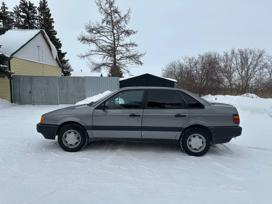 Продам Пассат б3,1990 года!