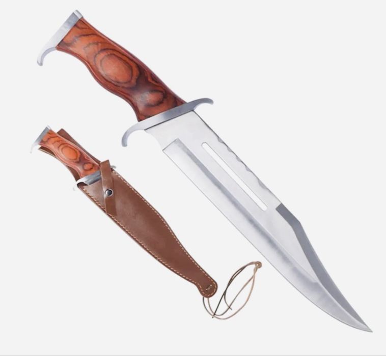 Cuțit Rambo 3 cu teacă nou