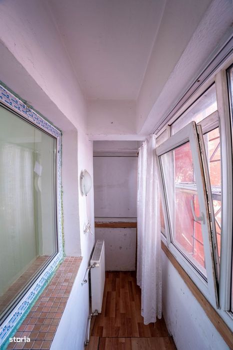 Dristor, LIDL, an 1987, garsoniera la parter, cu balcon