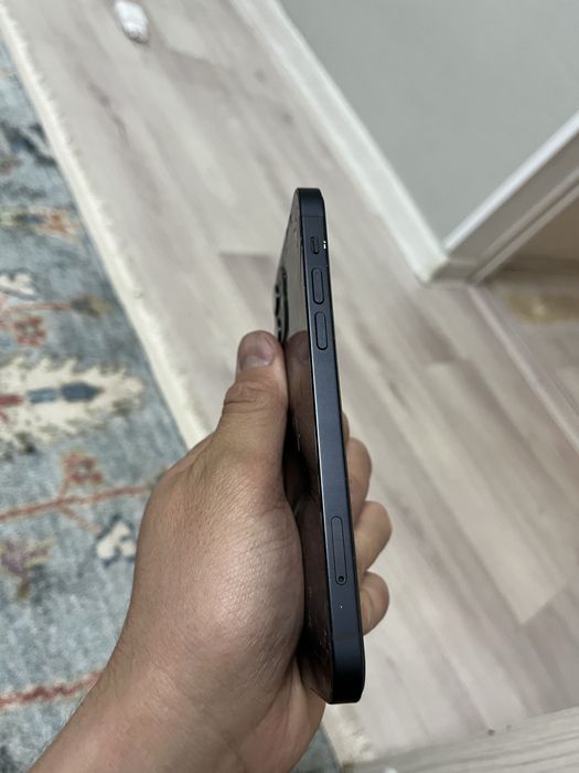 iPhone 12 / 64gb / 79%