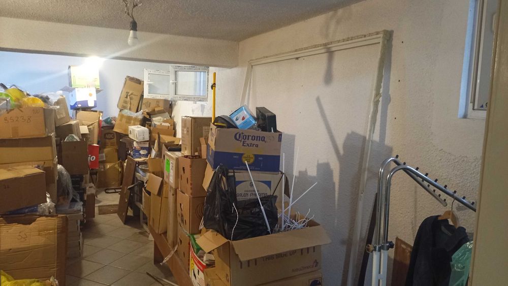 Продава се Магазин в Варна, Червен площад - 212 кв.м за 1005 €/кв.м - Снимка #1