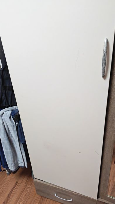 Продам шкаф  б/у за 12000