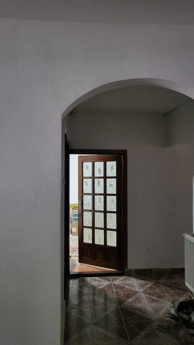 Inchiriez sau vand apartament